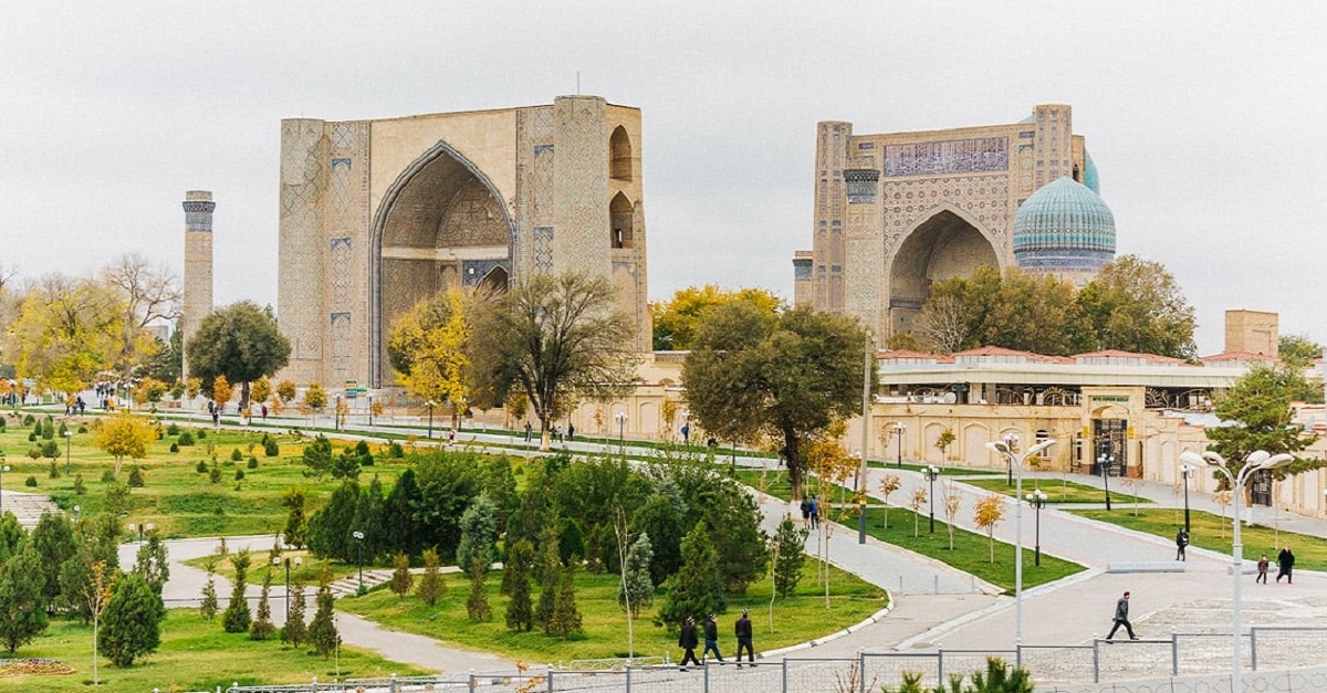 What kind of weather is expected in Samarkand today, October 9?